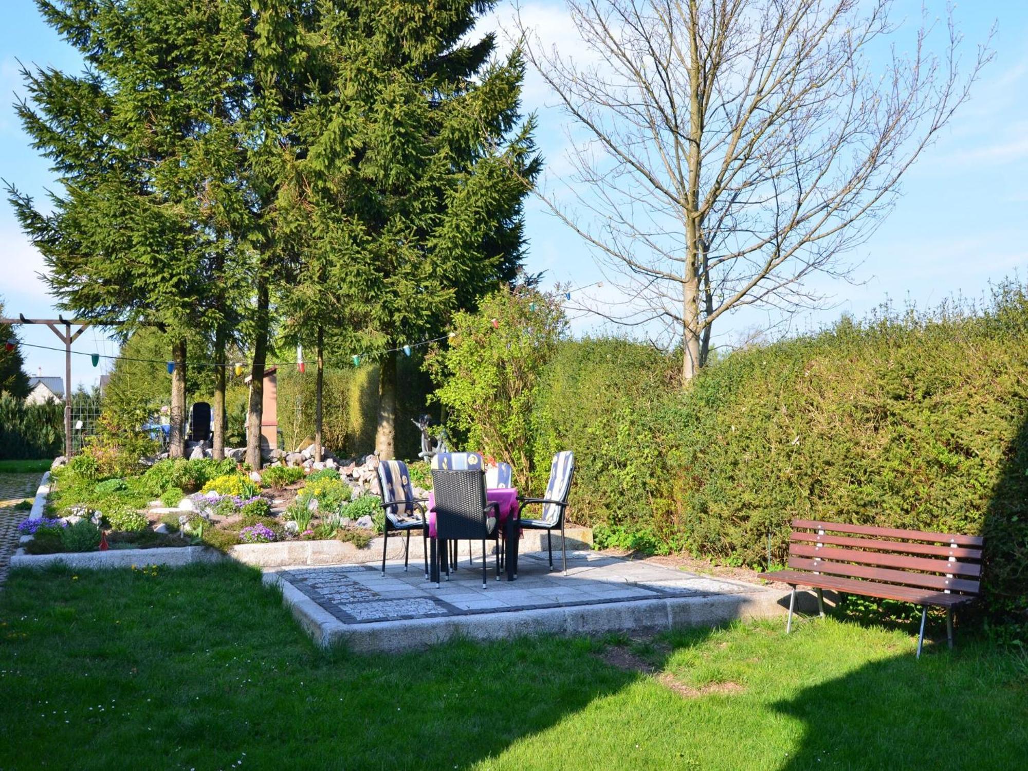 Holiday Home in Neustadt am Rennsteig with Pond Exterior foto