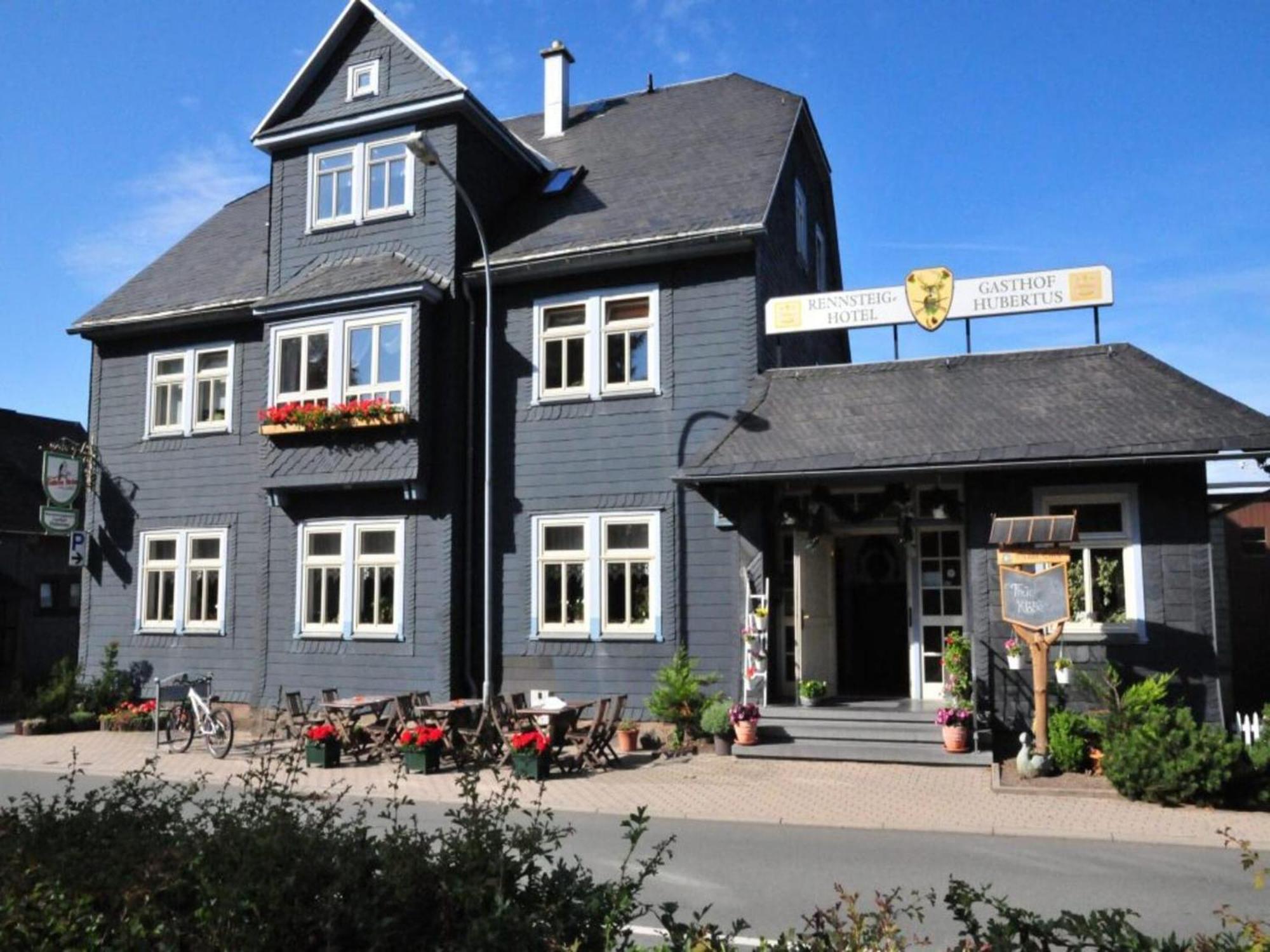 Holiday Home in Neustadt am Rennsteig with Pond Exterior foto